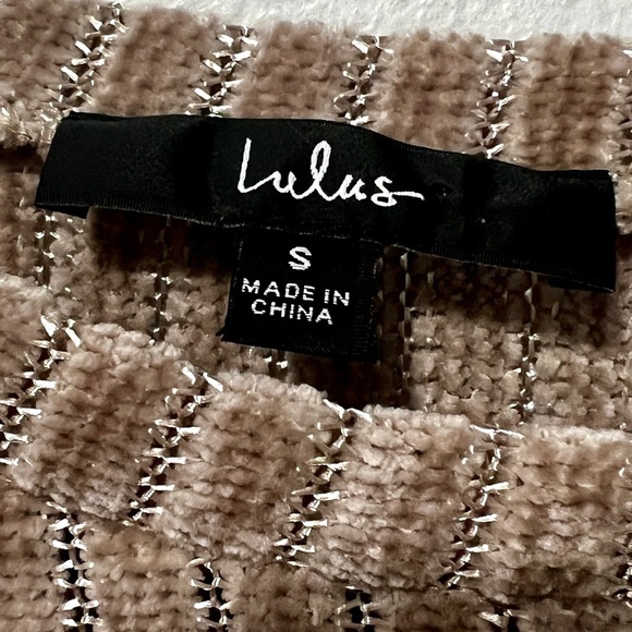 Lulu's Weekend Ready Chenille Ribbed Sweater - Small - Picture 9 of 10